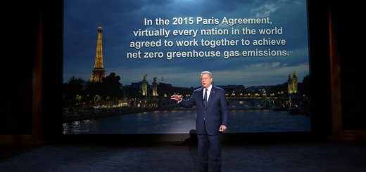 Al Gore in An Inconvenient Sequel: Truth To Power from Paramount Pictures and Participant Media.